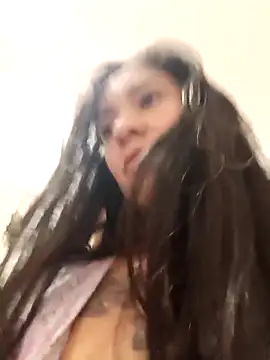 Liahdiaz  online show from 01-16-26, 04:44