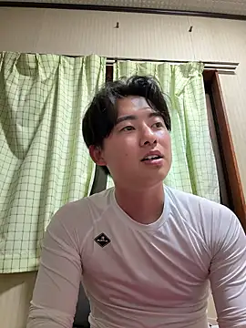 Snapshot of shoma2003 chatting on 05-14-26, 11:17 shoma2003 online show from 05-14-26, 11:17