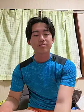 Snapshot of shoma2003 chatting on 05-18-26, 11:49 shoma2003 online show from 05-18-26, 11:49