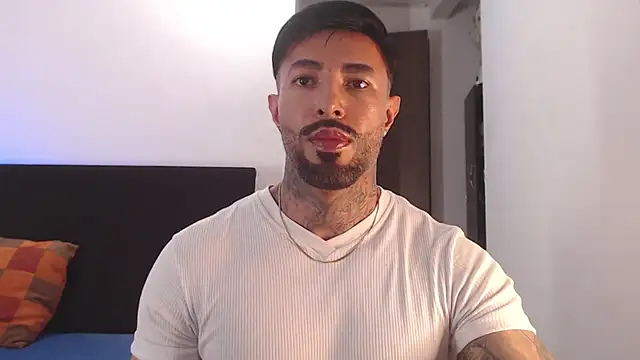 andrea de lucaa online show from 07-23-26, 04:10