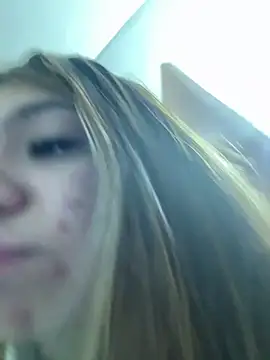 Snapshot of Isabella18_pink chatting on 02-12-26, 11:27 Isabella18 pink online show from 02-12-26, 11:27