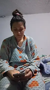 lindasyt online show from 11-16-25, 10:43