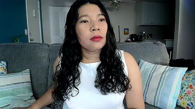 SHEILYN  online show from 05-17-26, 06:33