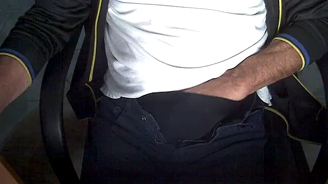 velikifant7 online show from 04-19-26, 04:12