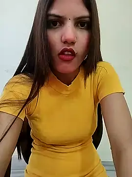 Snapshot of sexy_lips99 chatting on 10-09-25, 04:10 sexy lips99 online show from 10-09-25, 04:10
