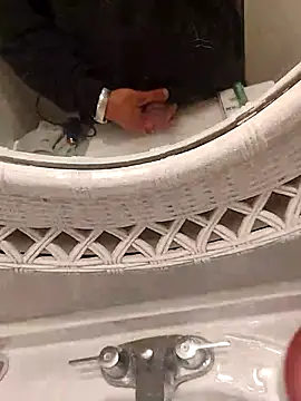 Snapshot of tukica56 chatting on 11-18-25, 10:09 tukica56 online show from 11-18-25, 10:09