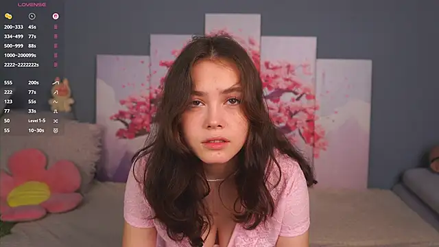 Snapshot of KissieKat chatting on 10-23-25, 07:18 KissieKat online show from 10-23-25, 07:18