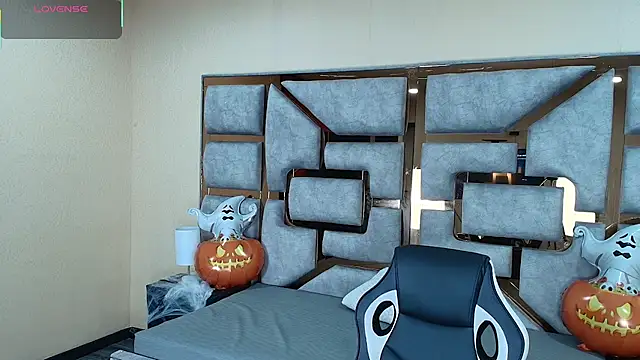 Candy Velvet online show from 10-24-25, 03:58