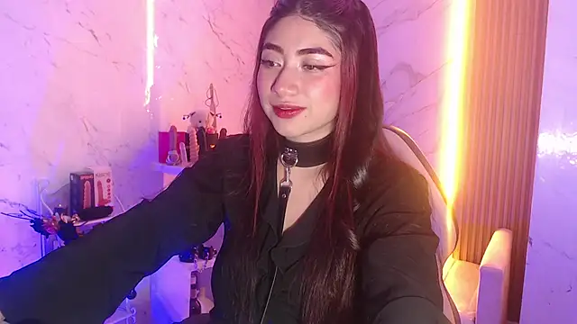 Sophia tf online show from 02-17-26, 03:36