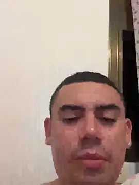 Snapshot of davidxxx099 chatting on 09-15-25, 10:10 davidxxx099 online show from 09-15-25, 10:10