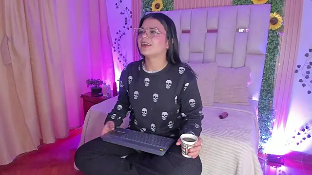 Jade Nmm online show from 11-06-25, 01:01