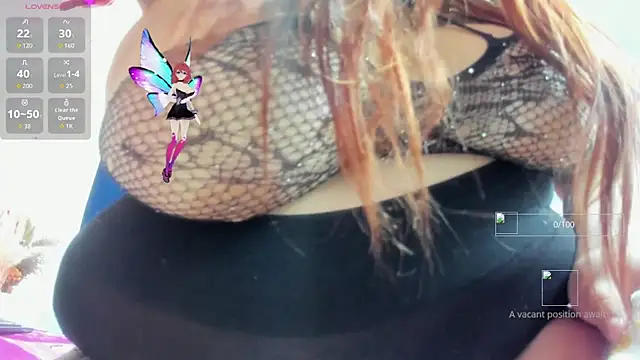 Snapshot of Hanna_wish chatting on 10-14-25, 02:07 Hanna wish online show from 10-14-25, 02:07