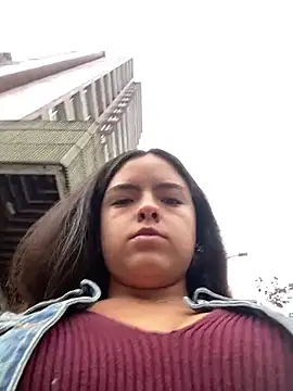 EmilyHarperr online show from 10-27-25, 11:25