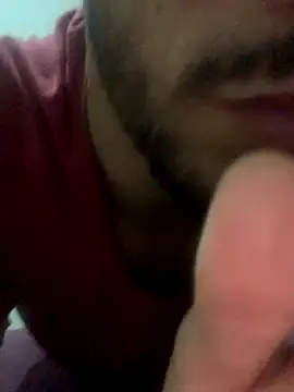 Snapshot of 3Omar45 chatting on 11-09-25, 03:32 3Omar45 online show from 11-09-25, 03:32