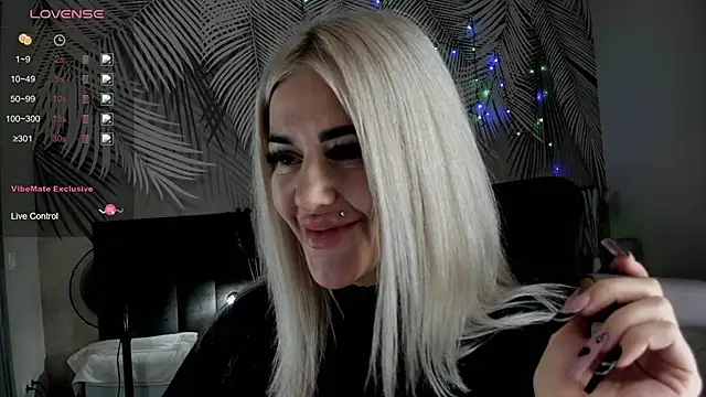 Kira Key online show from 03-16-26, 01:55