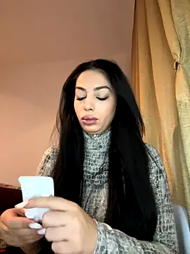 Bella Vixen  online show from 10-31-25, 08:32