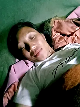 Lisa pusy online show from 12-18-25, 07:09