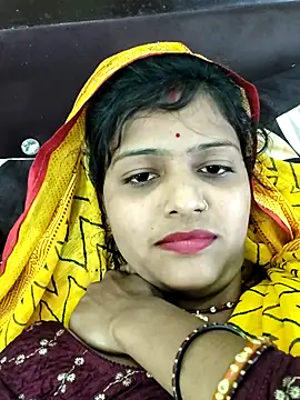 AnanyaKapoor89 online show from 11-10-25, 07:51