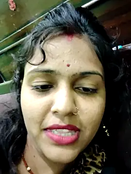 AnanyaKapoor89 online show from 11-19-25, 03:01