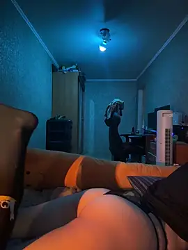 n1ghtcloud online show from 09-08-25, 04:17