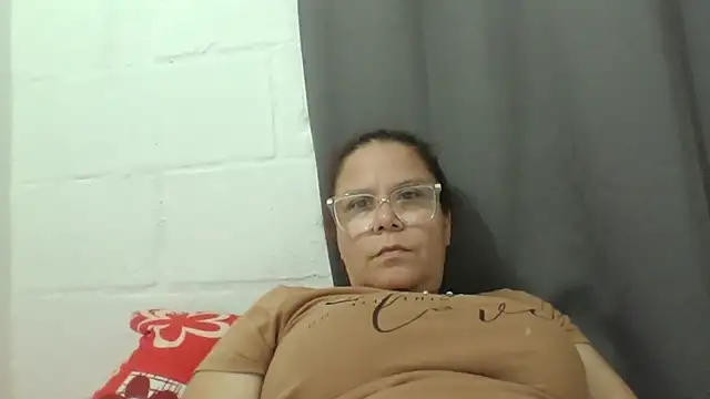 latinamaster online show from 10-28-25, 11:51