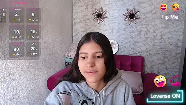 Evagirl69 online show from 07-06-26, 12:13