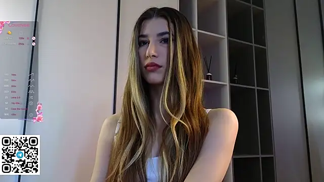 Quinavelle online show from 10-12-25, 07:18