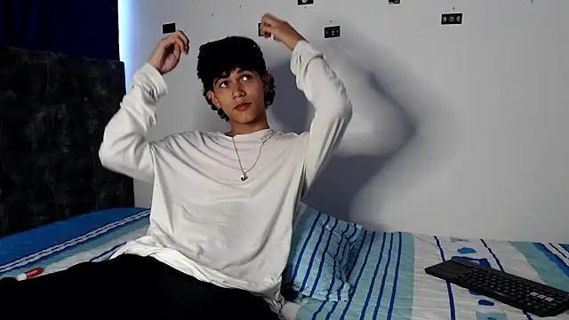 alexmark  online show from 03-30-26, 08:10