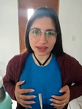 LolatuMiel online show from 11-20-25, 01:22