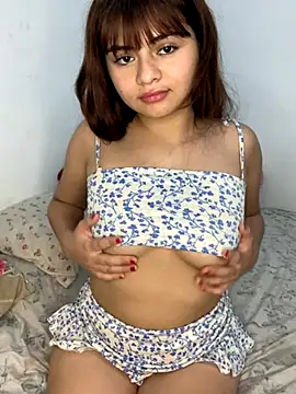 Snapshot of You_dirty_girl18 chatting on 11-04-25, 12:54 You dirty girl18 online show from 11-04-25, 12:54