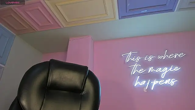 TiffannySins online show from 04-09-26, 04:01