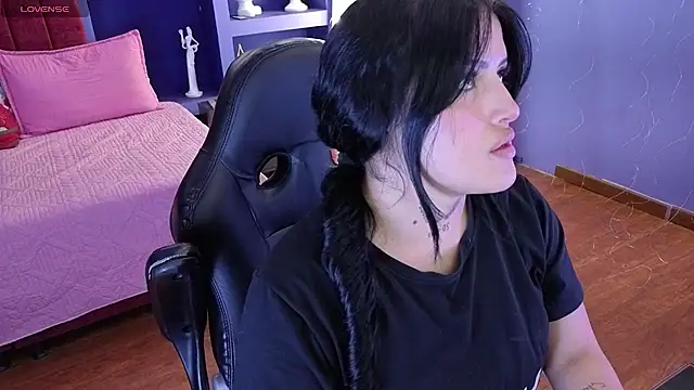 sari belle online show from 12-15-25, 08:57