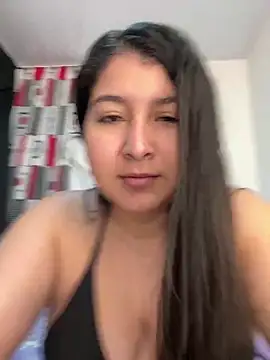 Snapshot of evelyn_1702 chatting on 10-14-25, 09:59 evelyn 1702 online show from 10-14-25, 09:59