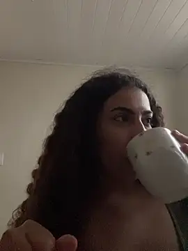 A maddy online show from 04-10-26, 06:23