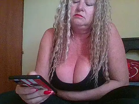 Snapshot of teticalinte chatting on 07-13-26, 10:12 teticalinte online show from 07-13-26, 10:12