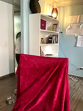 Canneela online show from 10-22-25, 04:07