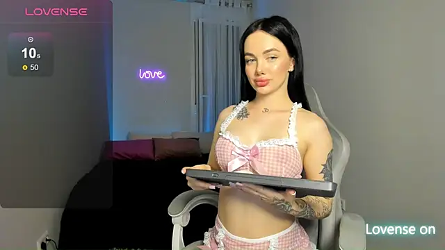 Snapshot of SelinaStorm chatting on 05-08-26, 11:54 SelinaStorm online show from 05-08-26, 11:54