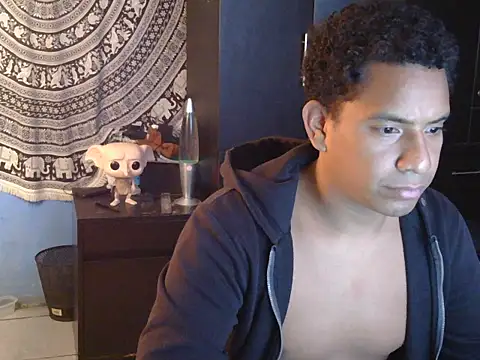 latinboybigdick online show from 09-08-25, 02:27