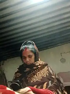 Snapshot of Hot_ashna chatting on 01-10-26, 04:31 Hot ashna online show from 01-10-26, 04:31