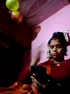 Snapshot of Hot_ashna chatting on 02-08-26, 12:52 Hot ashna online show from 02-08-26, 12:52