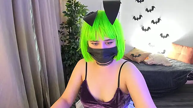 Alis Platt online show from 10-29-25, 05:20