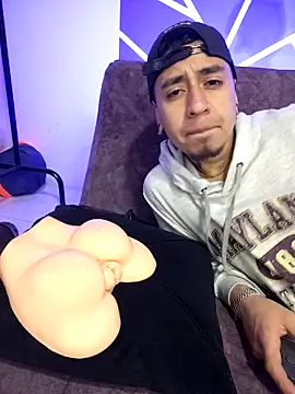 abnerdam01 online show from 09-26-25, 12:53