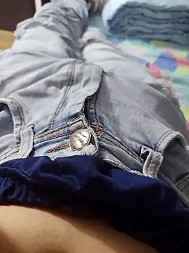 abnerdam01 online show from 10-03-25, 01:57