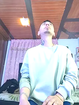 abnerdam01 online show from 10-11-25, 12:04