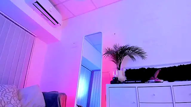 Mary Lori online show from 12-05-25, 07:17