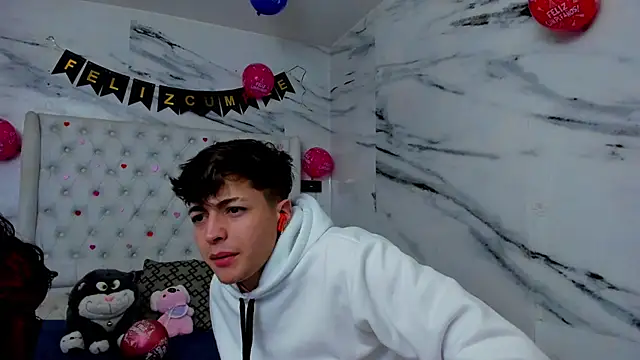 Ari and Storm online show from 03-19-26, 01:59