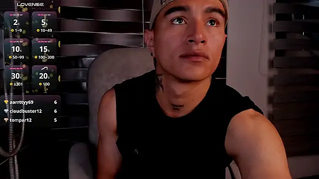 LiamDeep online show from 05-14-26, 08:26