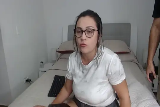 sophie lopez1 online show from 05-27-26, 08:39