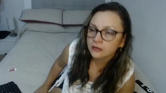 sophie lopez1 online show from 06-30-26, 02:23