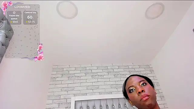 Snapshot of AmiraMorgan chatting on 09-22-25, 01:46 AmiraMorgan online show from 09-22-25, 01:46